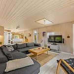 Horsten - From The Sea By Interhome Hals